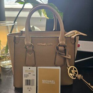 Michael Kors small Camel (color) handbag